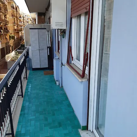 شقة A Casa Di Elsa