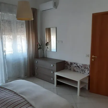 A Casa Di Elsa Апартаменты Рим